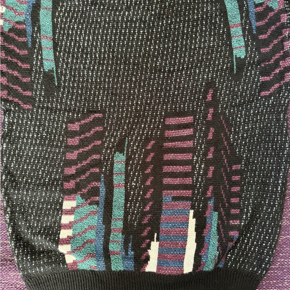 Vintage Patterned Sweater - Picture 5 of 6